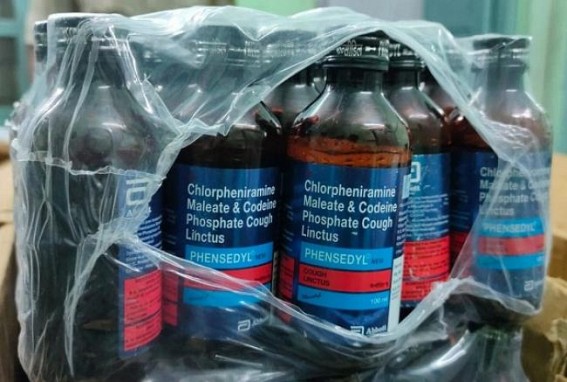 Amtali Police seized a huge quantity of Cough Syrup, Vehicle Seized